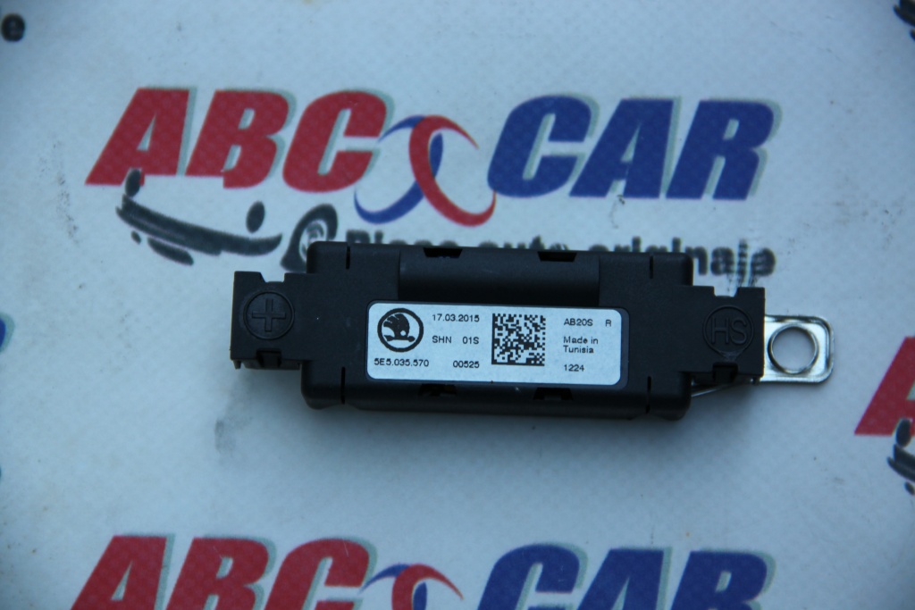 Filtru zgomot VW Passat B8 cod: 5E5035570 model 2017