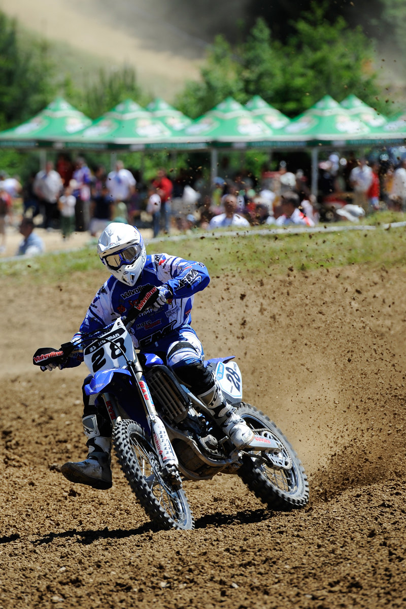 Finala Campionatului National de Motocross 2010 ia startul maine!