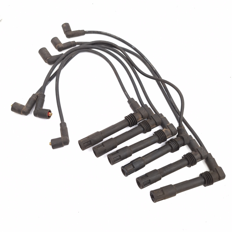 Fise Bujii Audi A4 B5 (8D) 1994-2001 2.4 Benzina 06A035255A, 06A 035 255 A