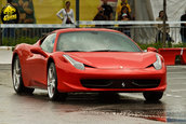 Fisichella si 458 Italia, demo la Baneasa Shopping City!