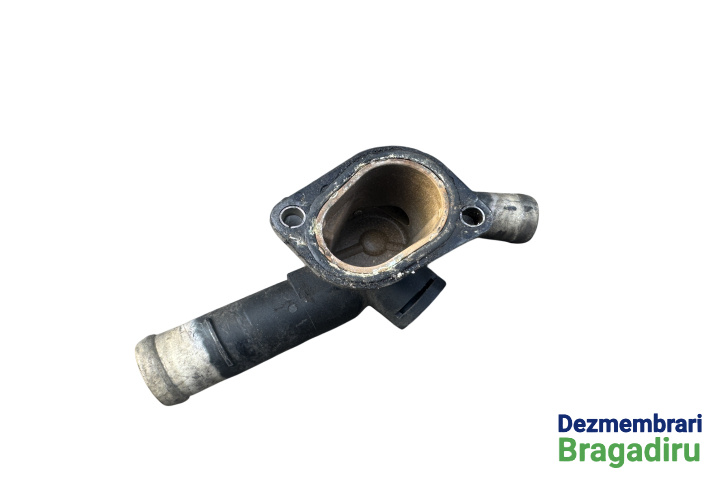 Flansa apa / lichid racire Cod: 06A121133D Audi A3 8L [1996 - 2000] Hatchback 3-usi 1.6 MT (101 hp)