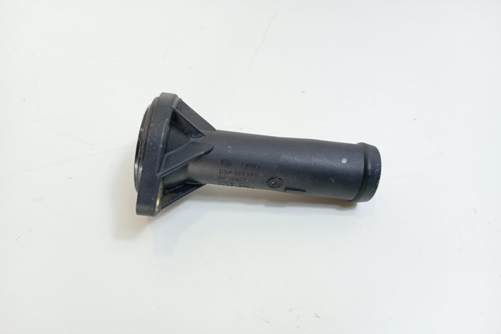 Flansa lichid racire 038121121 Volkswagen VW Golf 4 [1997 - 2006]
