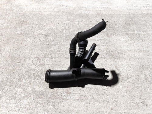 Flansa lichid racire 04L121026F Audi A3 8V 1.6 TDI an fab. 2012 - 2015
