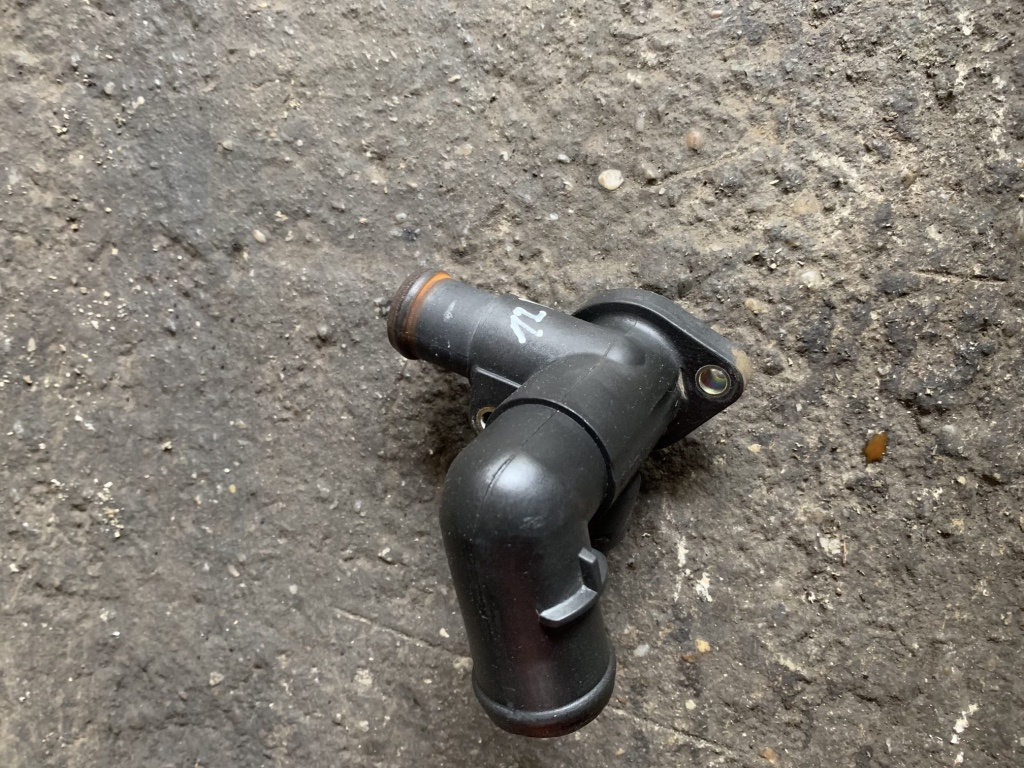 Flansa lichid racire Volkswagen VW Lupo 6X [1998 - 2005] Hatchback 3-usi 1.7 SDI MT (60 hp) (6X1 6E1)