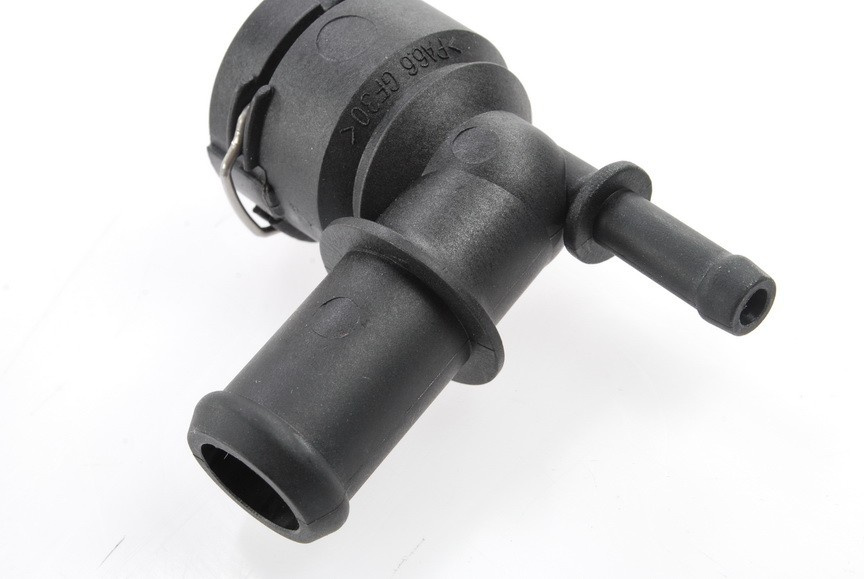 Flansa lichid racire VW PASSAT Variant (3C5) (2005 - 2011) TOPRAN 112 246 piesa NOUA