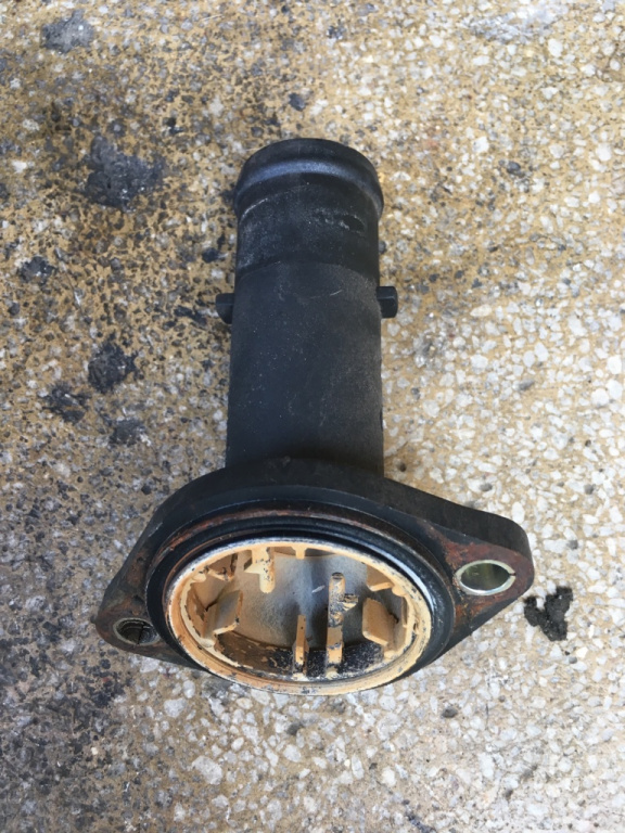 Flansa termostat Seat Ibiza 3 [2002 - 2006] Hatchback 3-usi 1.4 TDI MT (75 hp) IV (6L1)