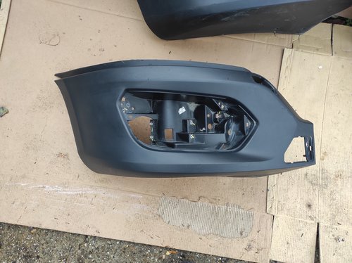 Flaps Bara fata dreapta Iveco Daily IV 4 Facelift (2019-2022) cod 105802315894EZ