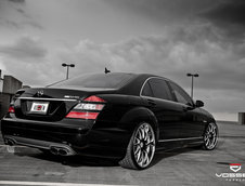 Flying Low: Mercedes S65 AMG & Vossen VF051