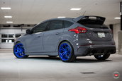Focus RS cu jante de 7.000 dolari