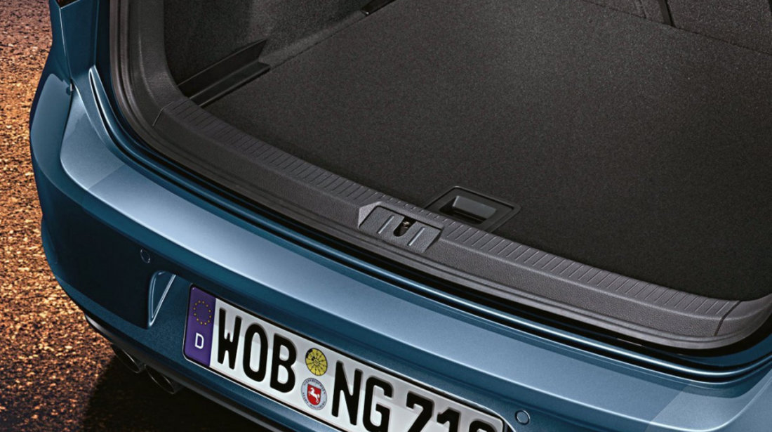 Folie Protectie Bara Spate Oe Volkswagen Golf 7 2012→ 5G0061197