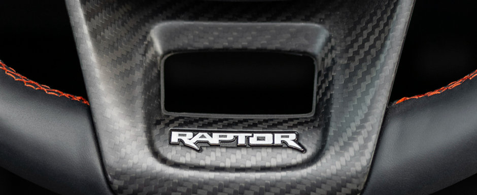 Ford a lansat masina asteptata de toata lumea. Fa cunostinta cu noul Bronco Raptor, off-roader-ul cu motor V6 twin-turbo de 418 CP si garda la sol de 33 de centimetri Ford a lansat masina asteptata de toata lumea. Fa cunostinta cu noul Bronco Raptor, off-roader-ul cu motor V6 twin-turbo de 418 CP si garda la sol de 33 de centimetri