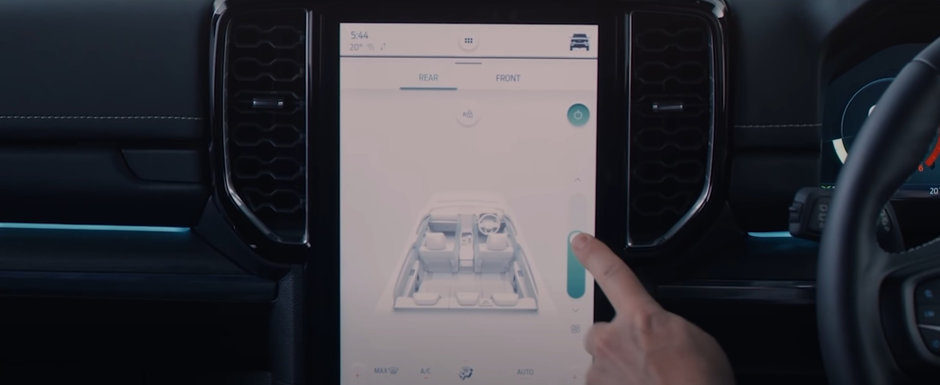 Ford a prezentat masina asteptata de toata lumea: are un motor bi-turbodiesel si doua display-uri color Ford a prezentat masina asteptata de toata lumea: are un motor bi-turbodiesel si doua display-uri color