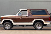 Ford Bronco cu 5.642 de kilometri