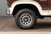 Ford Bronco cu 5.642 de kilometri