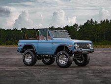 Ford Bronco din 1973 restaurat