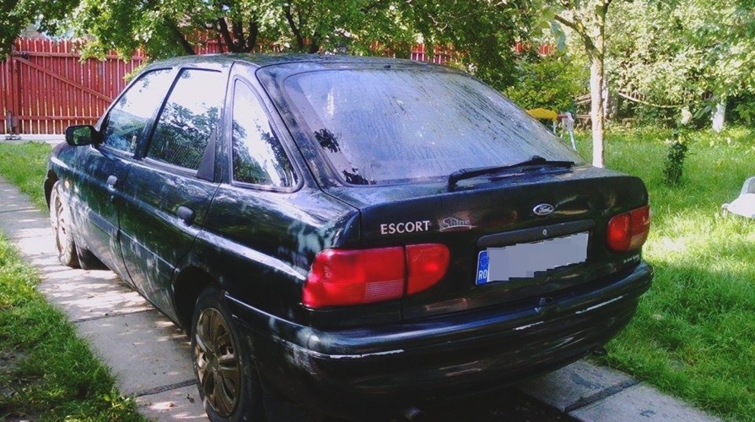 Ford Escort 1.4 cu gpl 1996