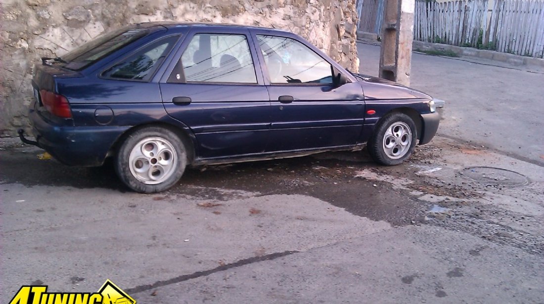 Ford Escort 1 8 Turbo