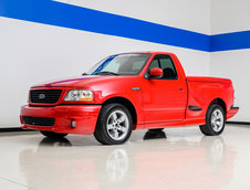 Ford F-150 SVT Lightning de vanzare