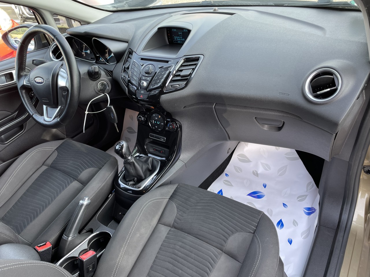 Ford Fiesta 1.0i Xenon Led Clima PDC euro 5 2015