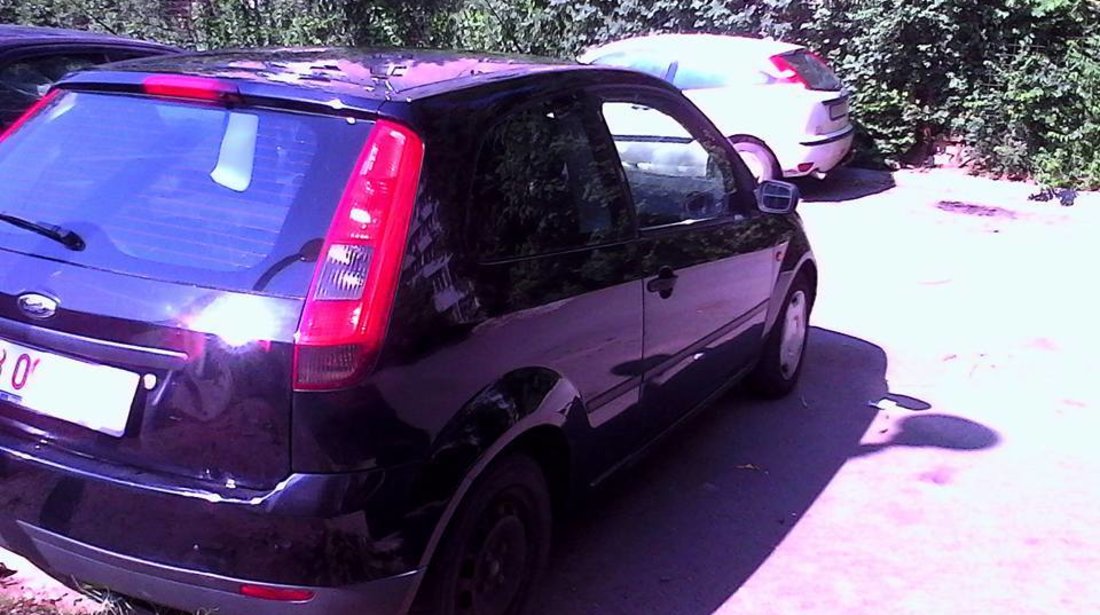 Ford Fiesta 1.3. B 2004