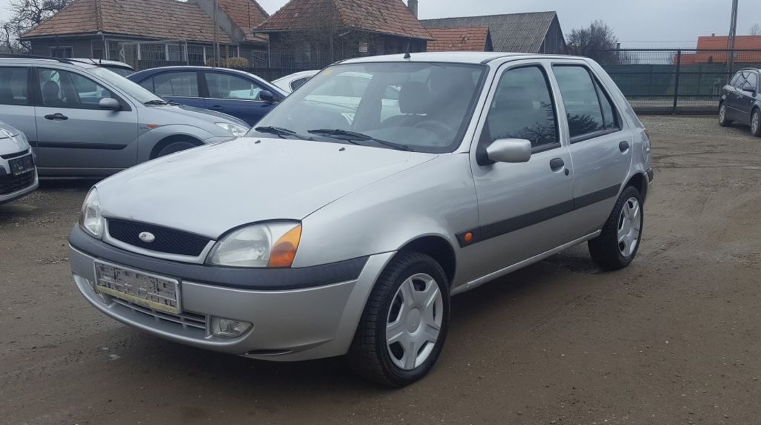 Ford Fiesta 1,3 ZETEC 2001