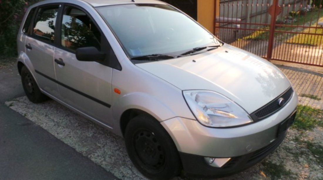 Ford Fiesta 1.3i Clima 2005