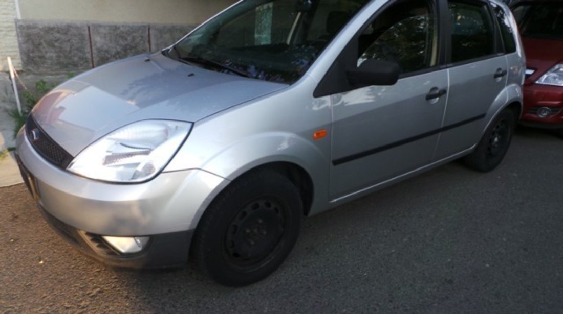 Ford Fiesta 1.3i Clima 2005