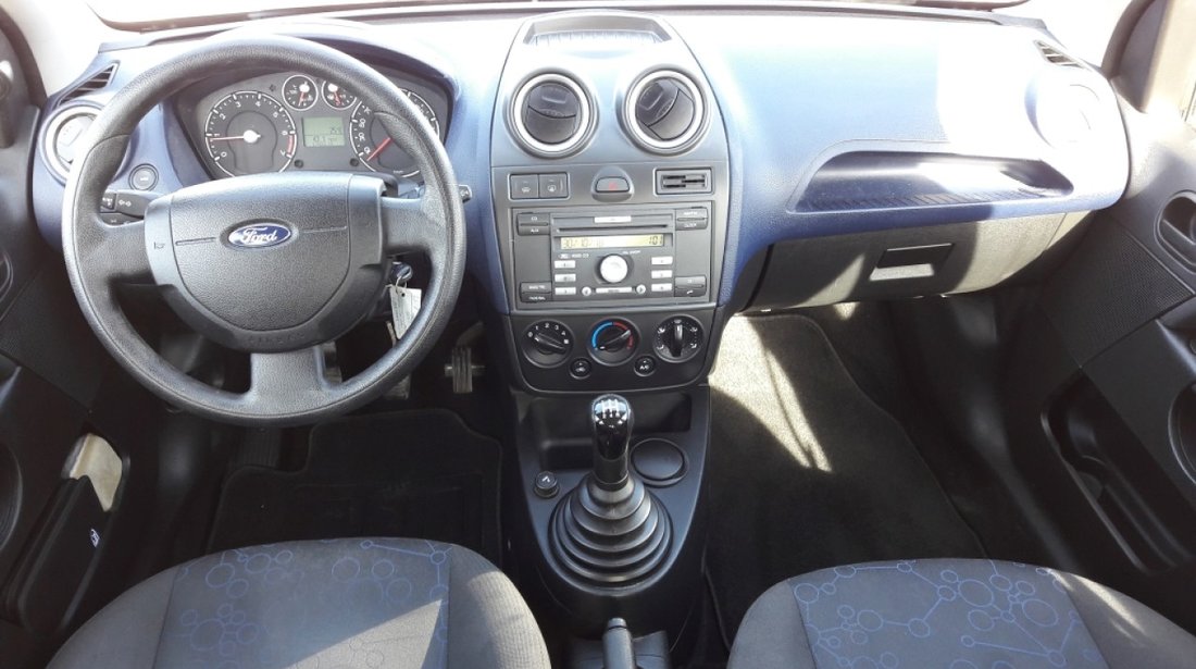 Ford Fiesta 1,4 i 2006