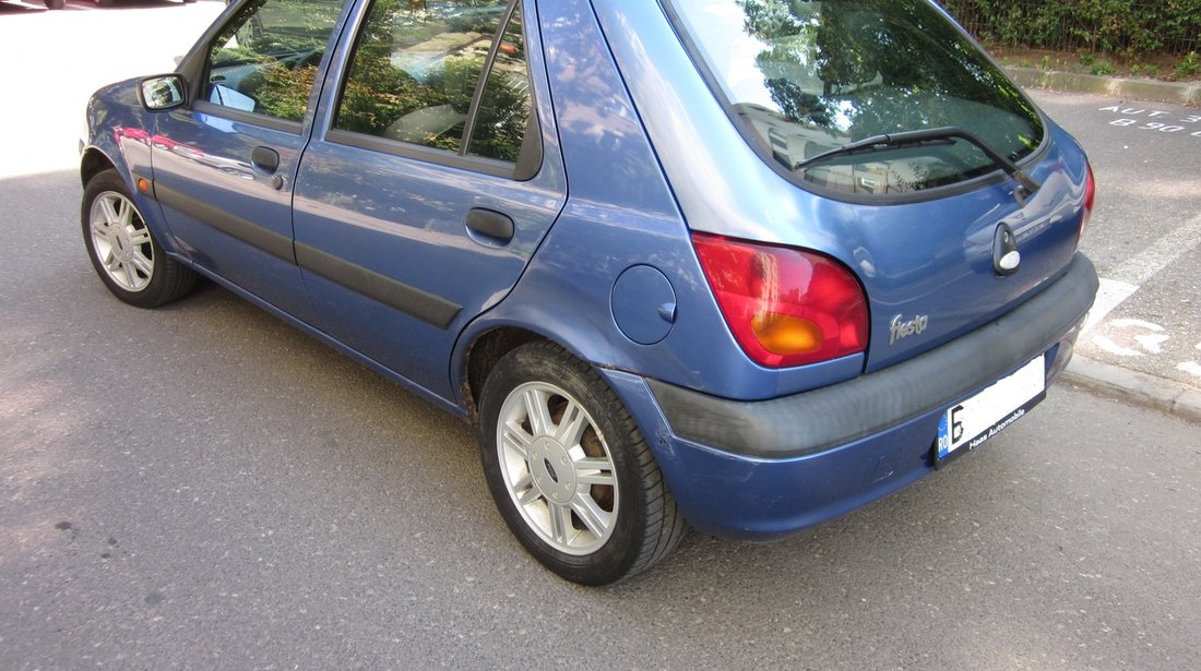 Ford Fiesta 12 zetec 16v 2001