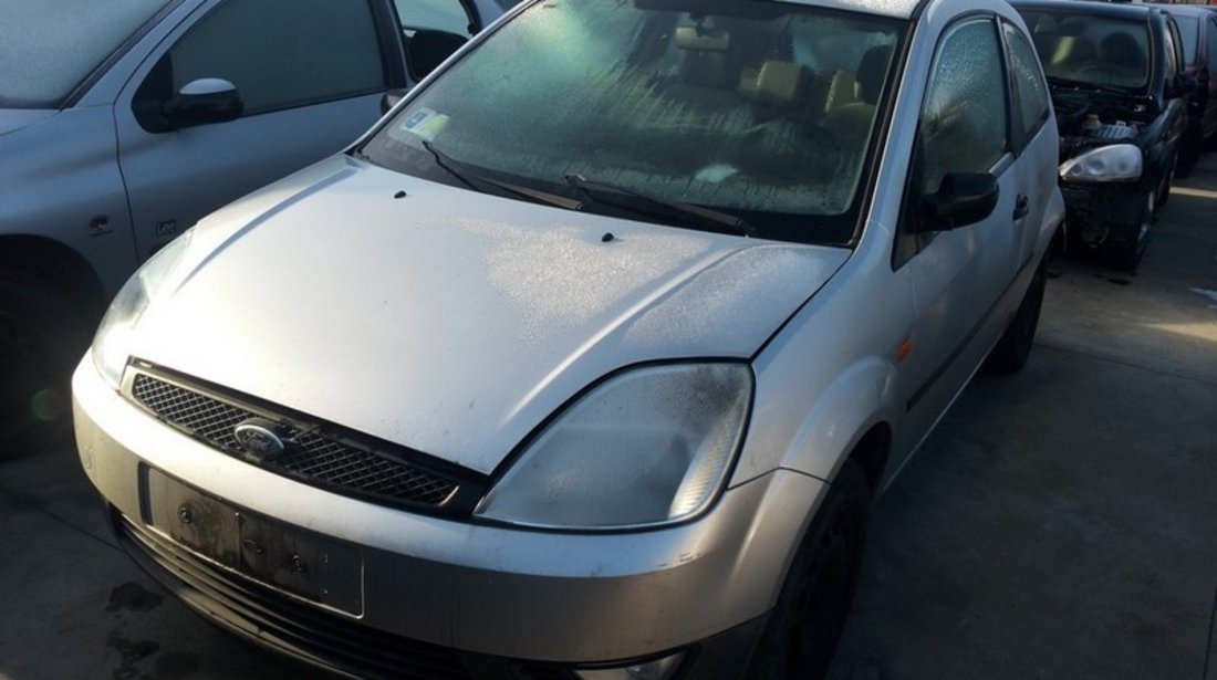 ford fiesta 3usi 1.4tdci  an 2004