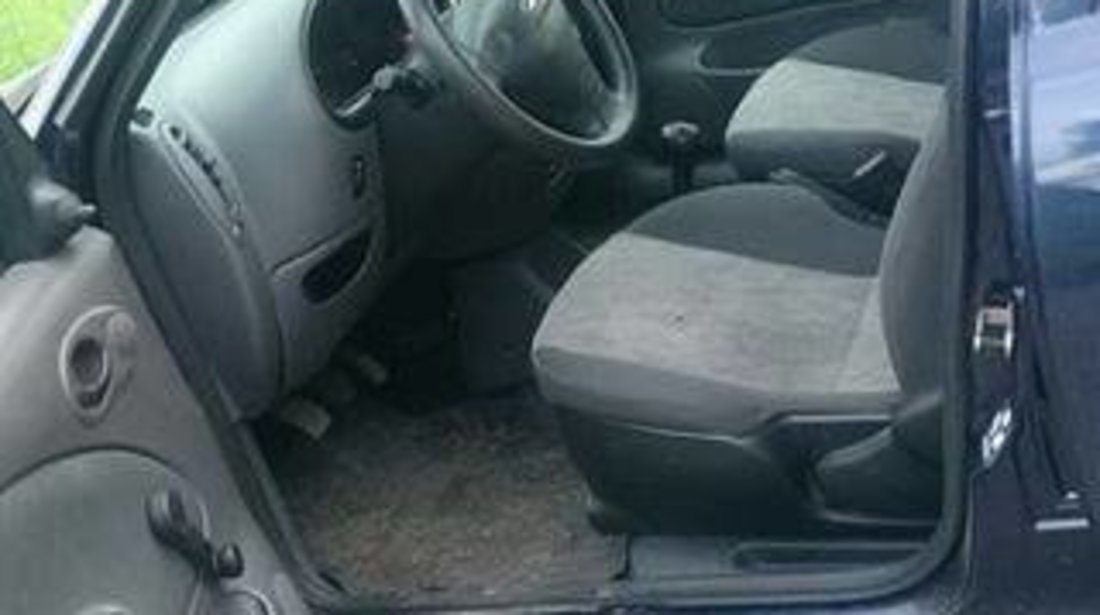 Ford Fiesta 4 2000