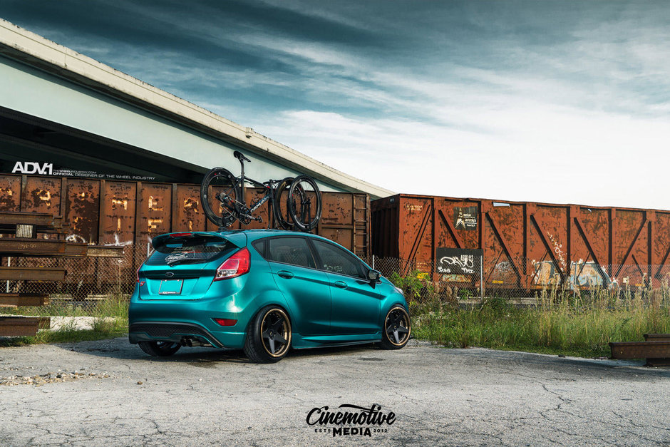 Ford Fiesta ST Cinemotive Media