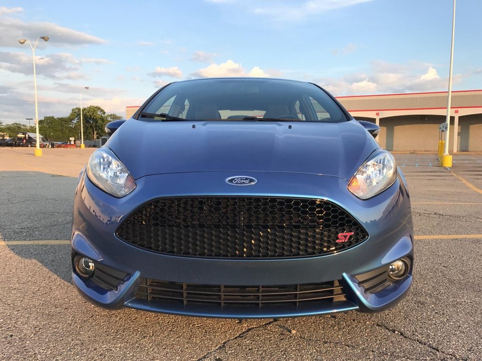 Ford Fiesta ST in Liquid Blue