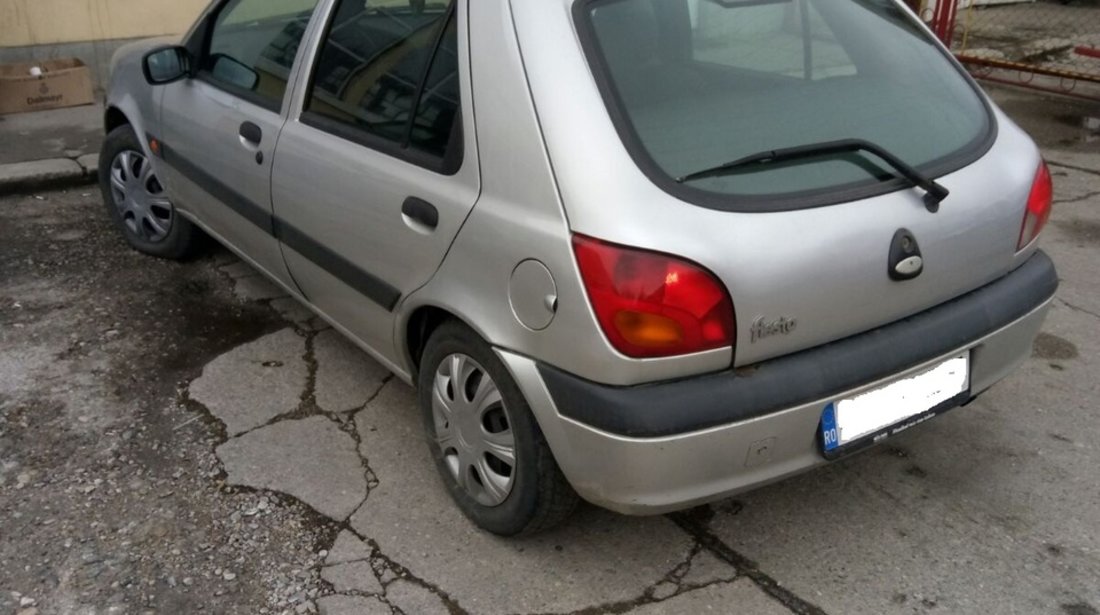 Ford Fiesta Zetec 2002