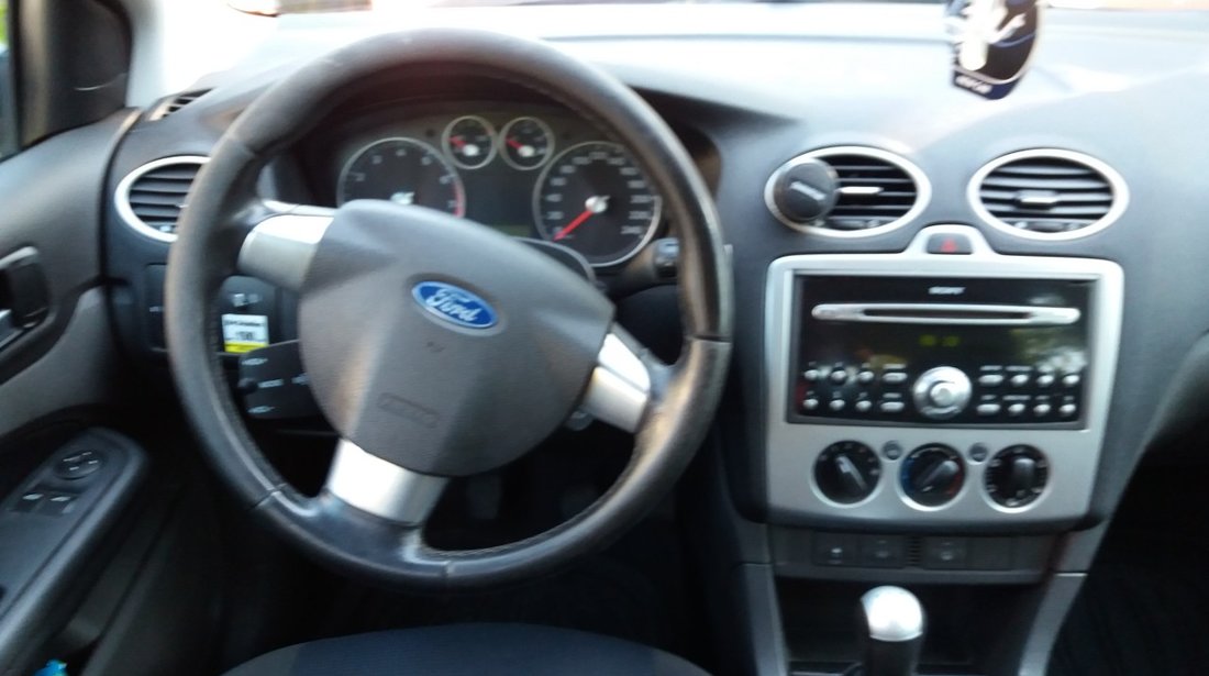 Ford Focus 1.6 16 valve benzina 115cp 2005