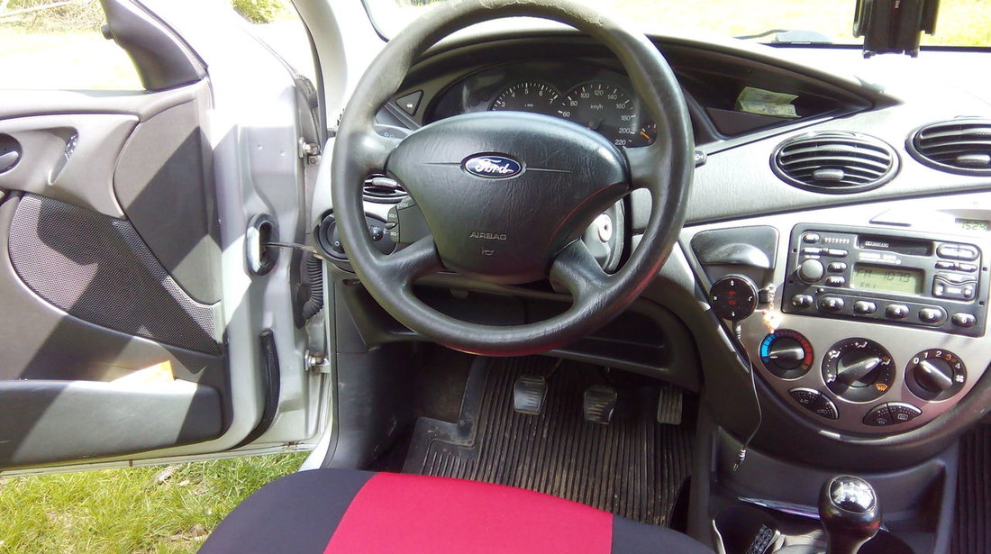 Ford Focus 1.6 2004