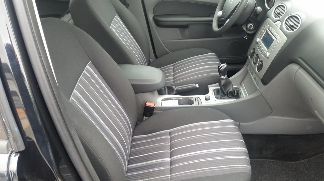 Ford Focus 1.6 2010