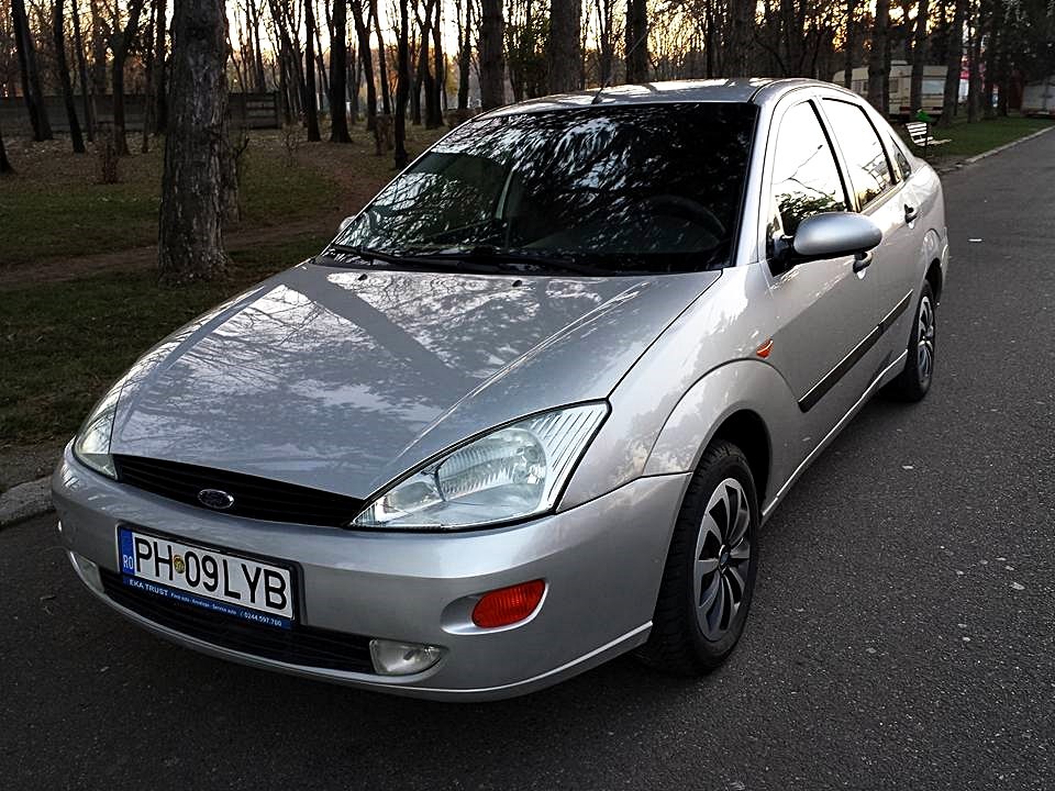 Ford Focus 1.6 benzina 2002