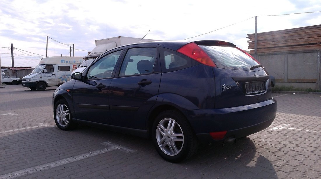 Ford Focus 1.6 benzina 2002