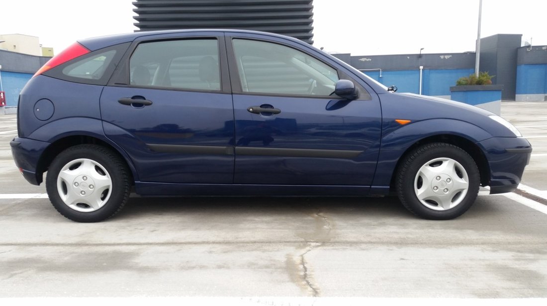 Ford Focus 1.6 benzina 2003