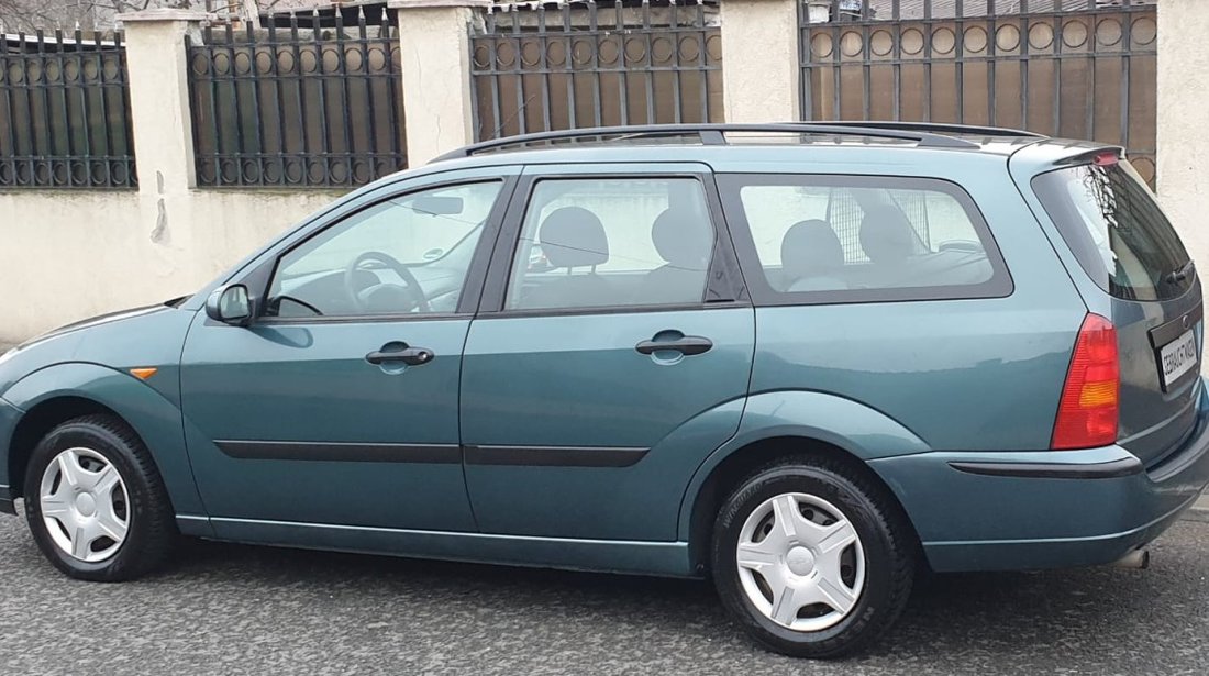 Ford Focus 1.6 benzina 2003