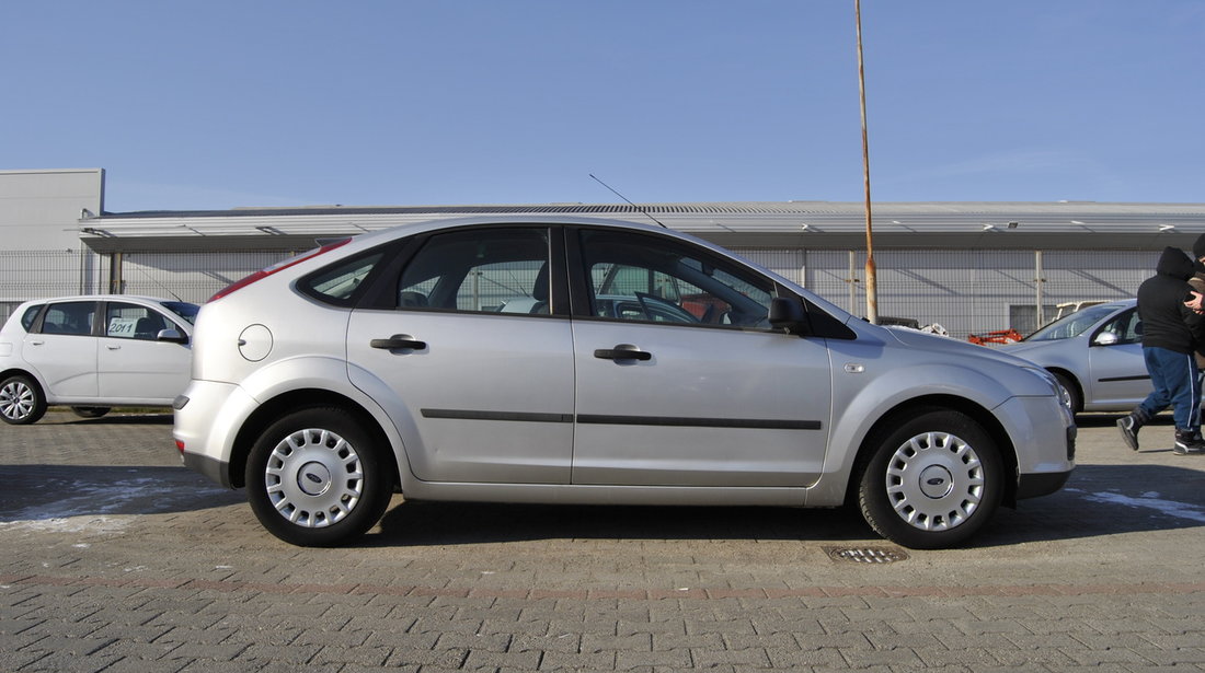 Ford Focus 1.6 benzina 2005