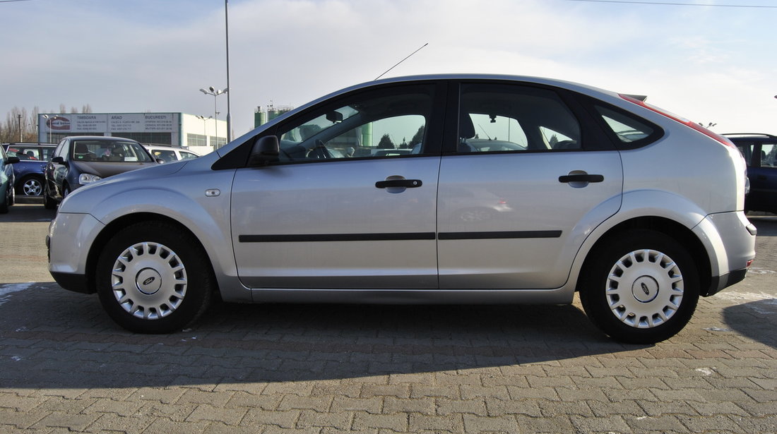 Ford Focus 1.6 benzina 2005