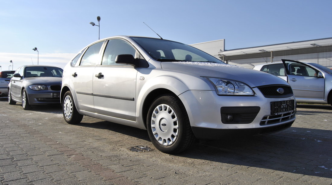 Ford Focus 1.6 benzina 2005