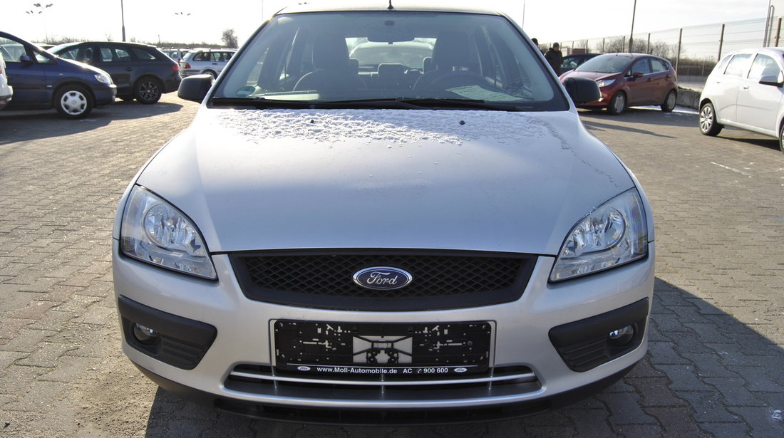 Ford Focus 1.6 benzina 2005