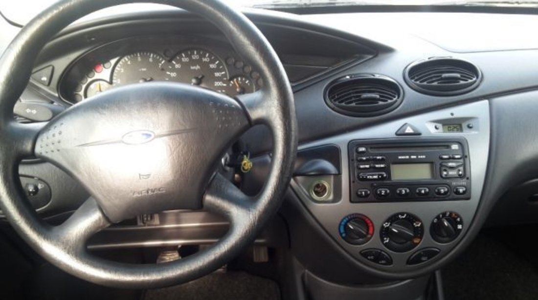 Ford Focus 1.6- EURO 4 2002