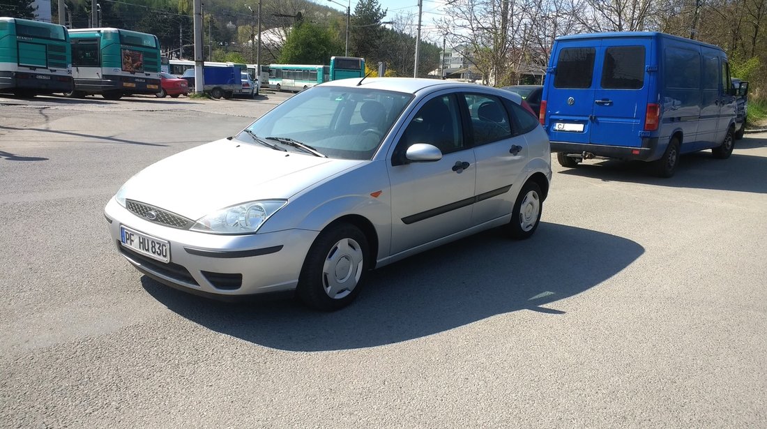 Ford Focus 1.6 Scurt 4 usi 2003