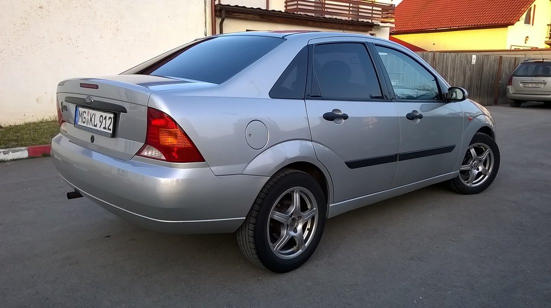 Ford Focus 1.6 zetec 2001