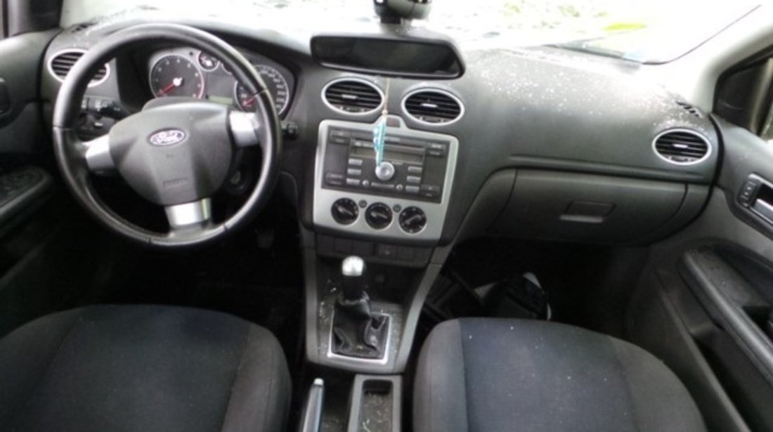 Ford Focus 1.6i Clima 2005