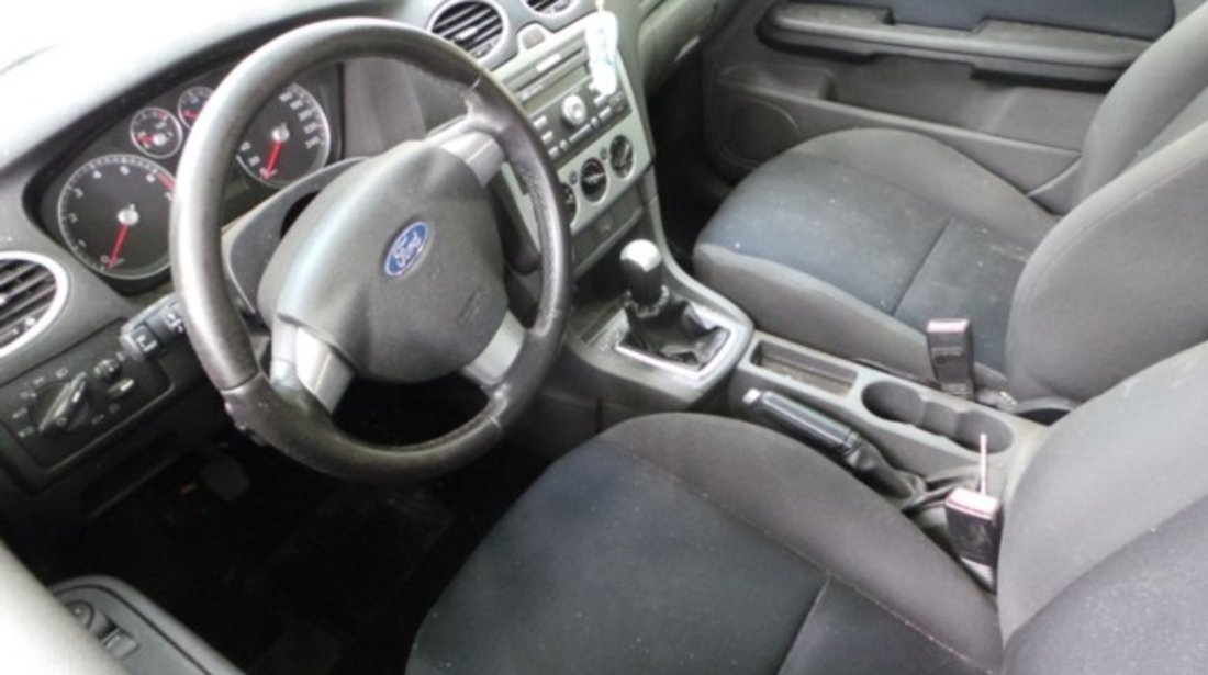 Ford Focus 1.6i Clima 2005